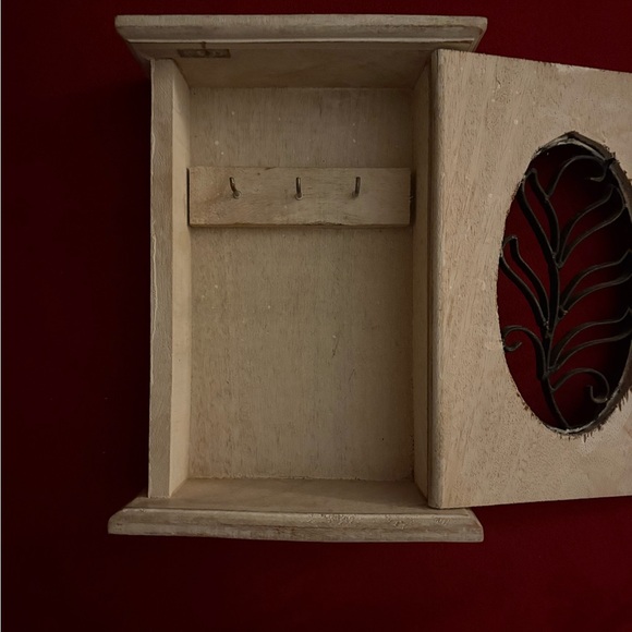 Key box - Picture 2 of 3